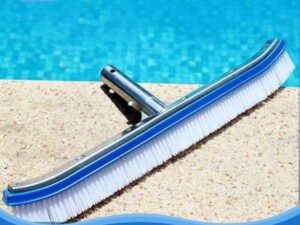 Hình ảnh chổi cọ vệ sinh bể bơi cán nhôm mẫu 2
