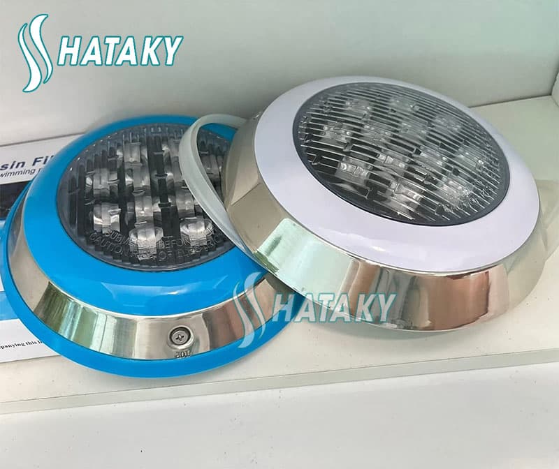 Đèn hồ bơi Tafuma chính hãng sẽ có bảo hành dài lâu